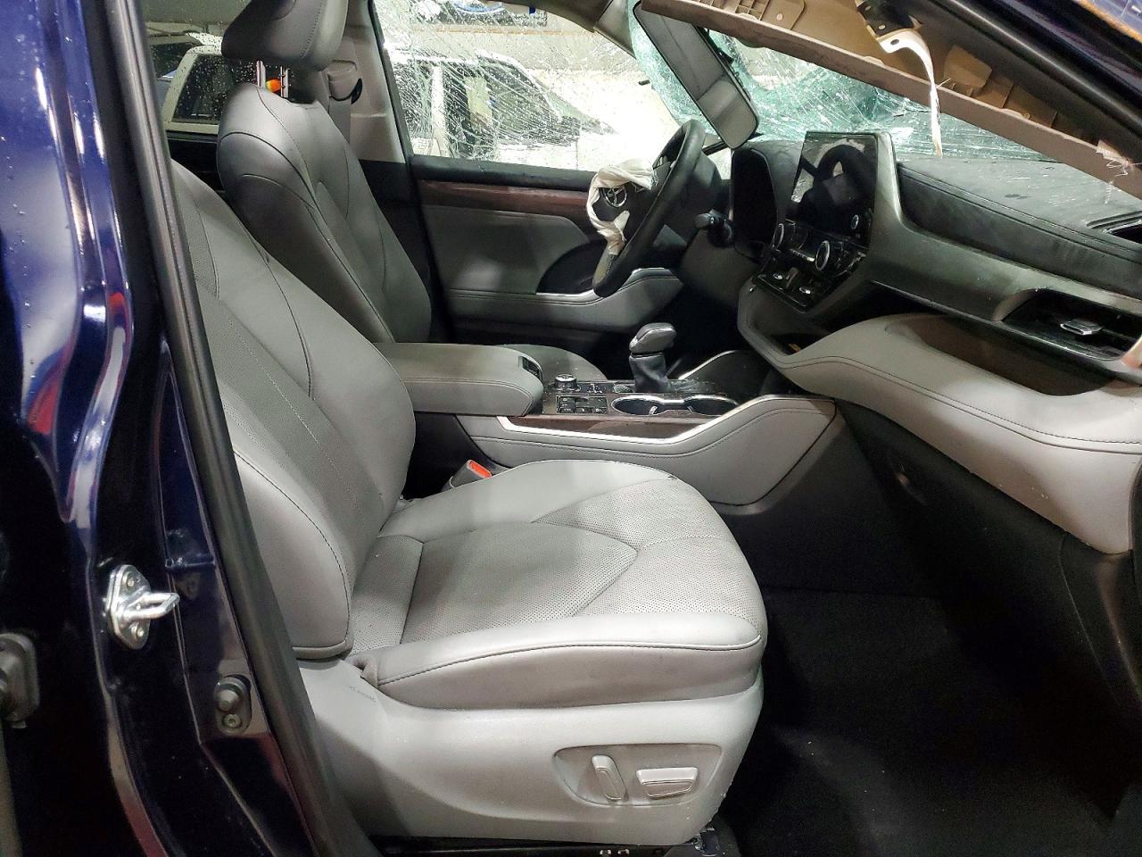 2023 TOYOTA HIGHLANDER