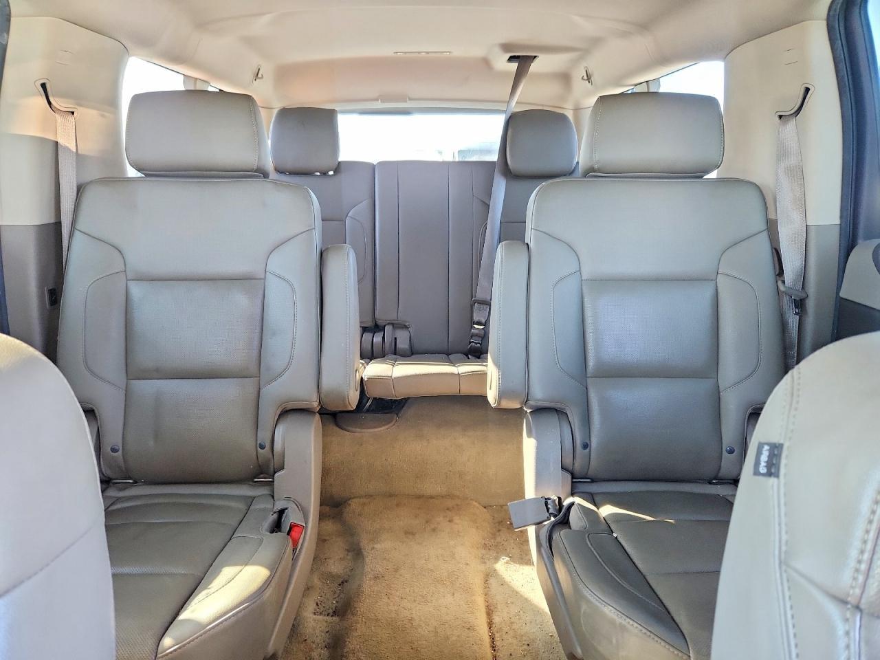 2015 CHEVROLET Suburban
