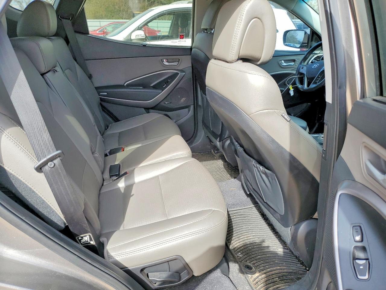 2016 HYUNDAI SANTA FE