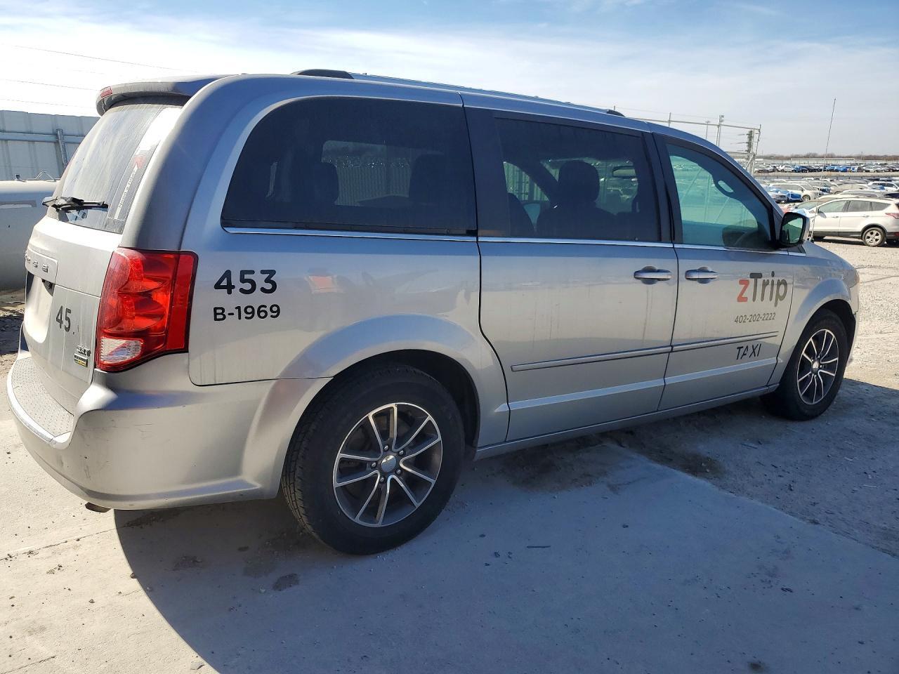 2017 DODGE GRAND CARAVAN
