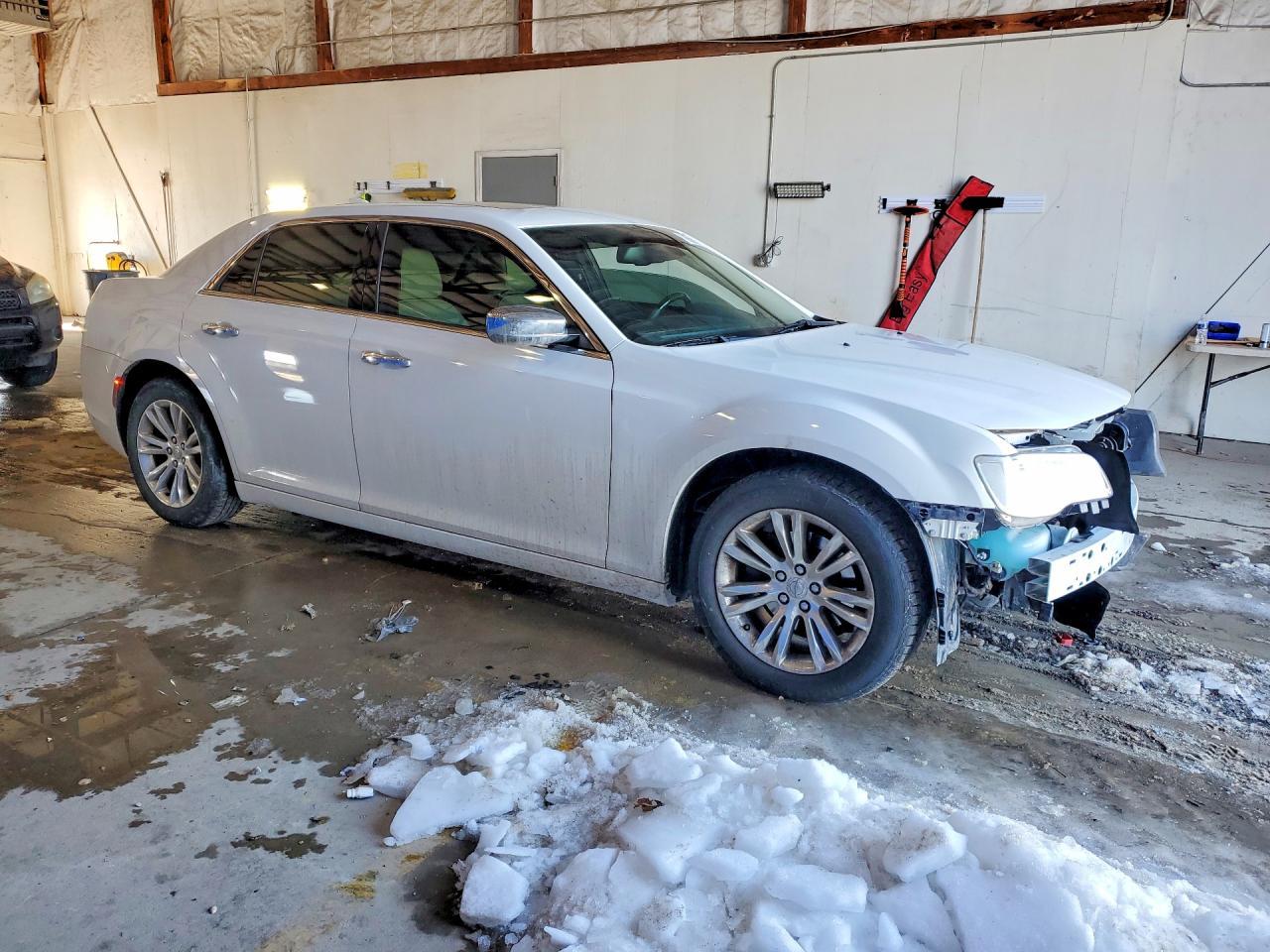 2016 CHRYSLER 300