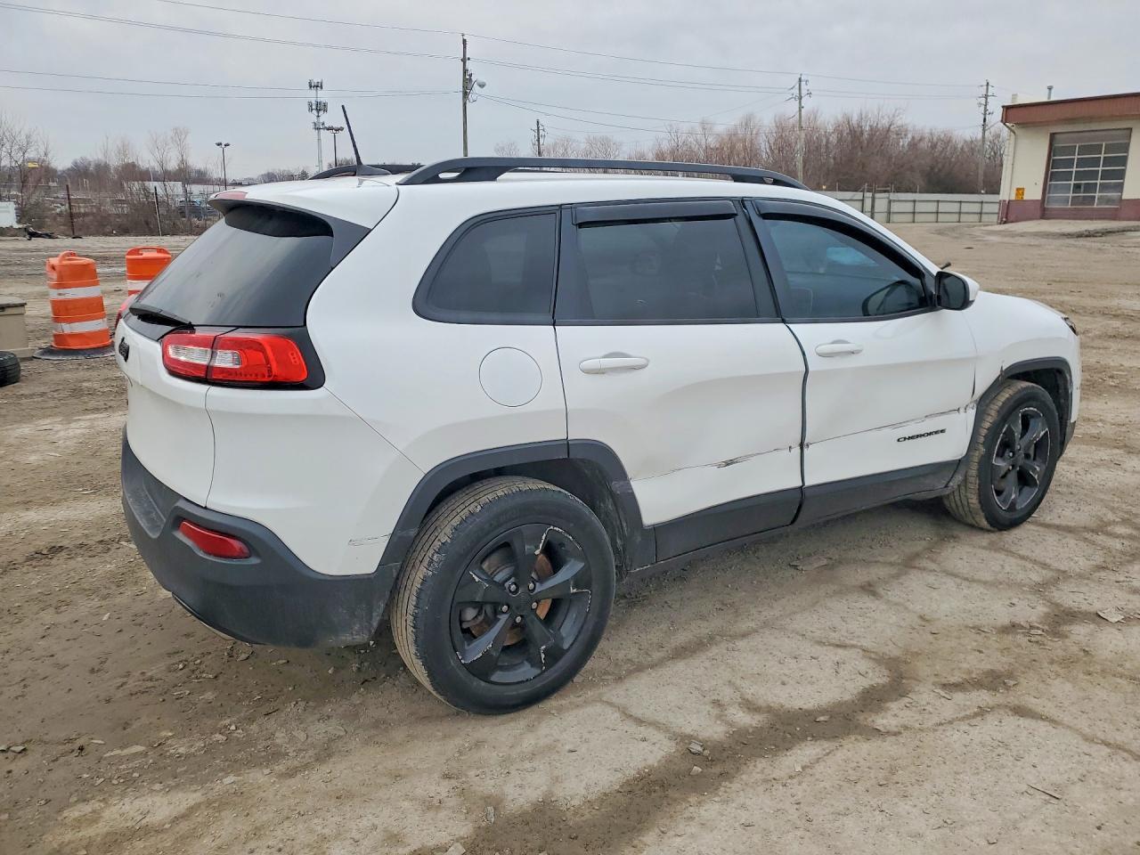 2018 JEEP CHEROKEE