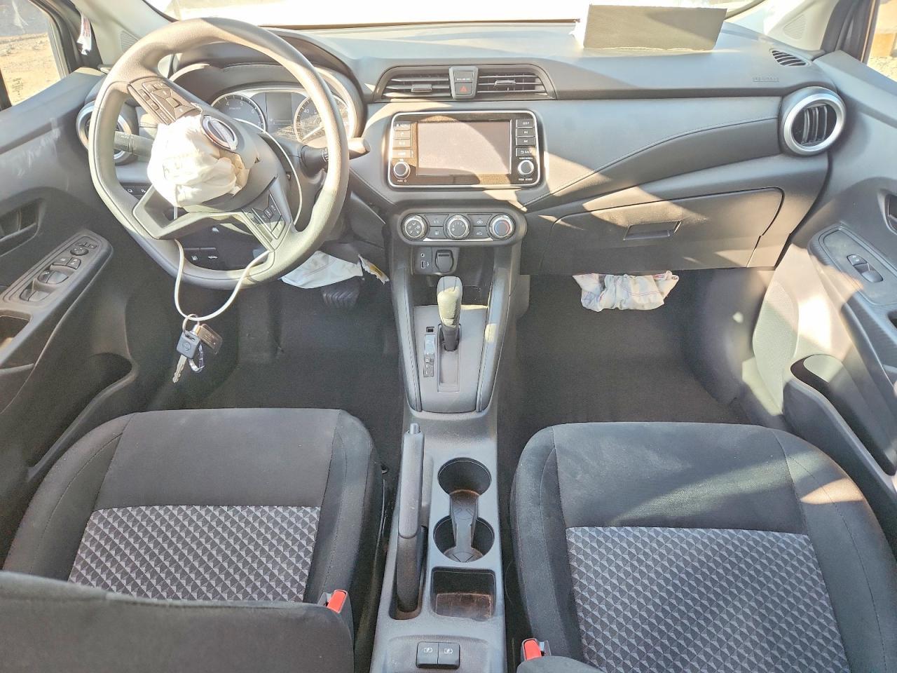 2024 NISSAN VERSA