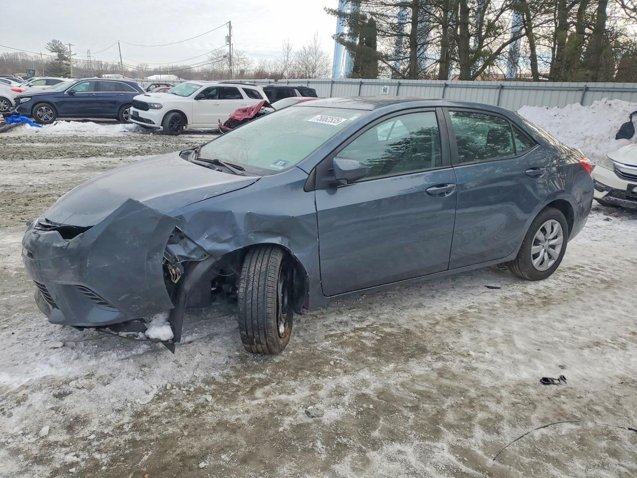 2015 TOYOTA COROLLA