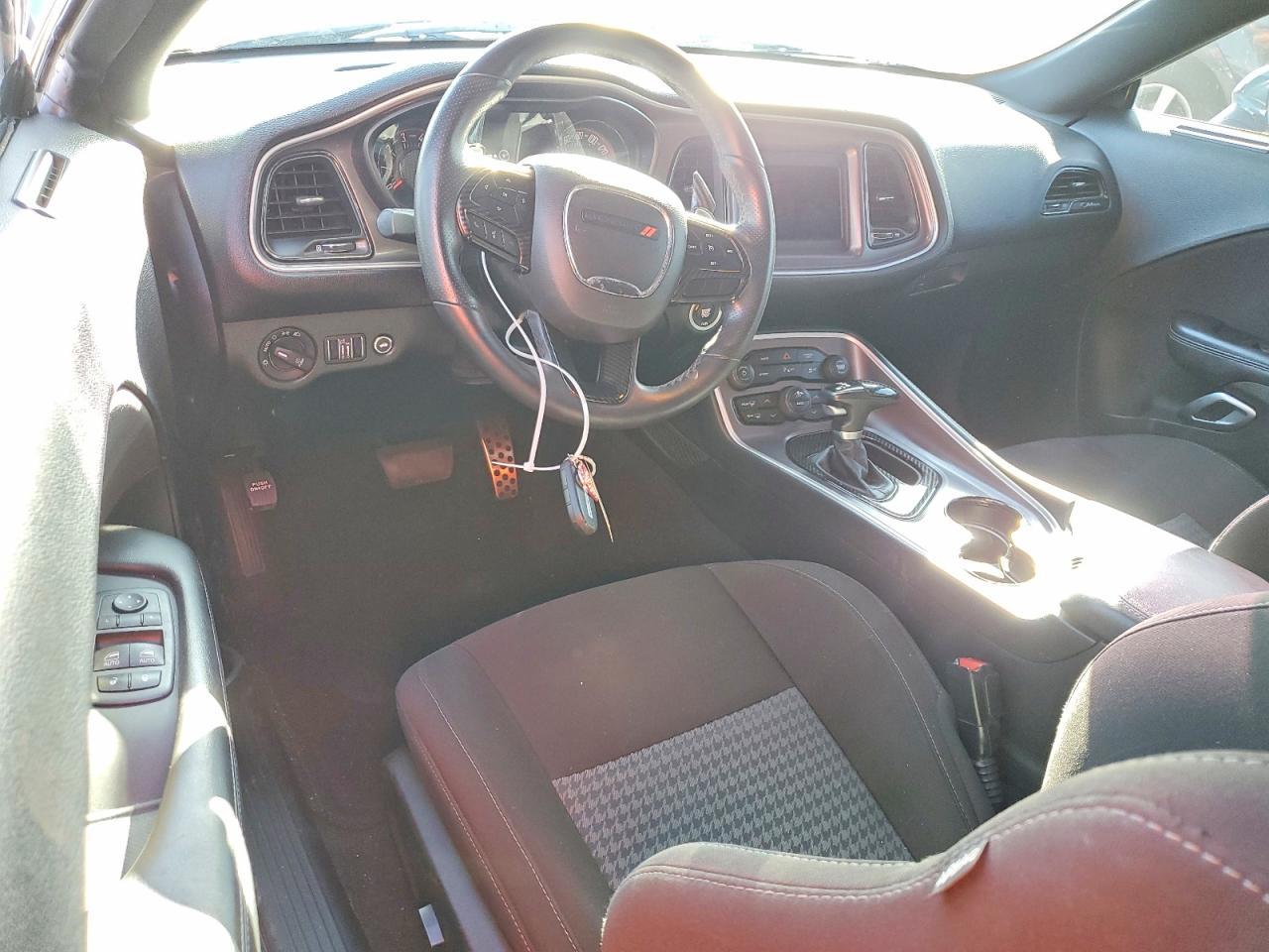 2022 DODGE Challenger