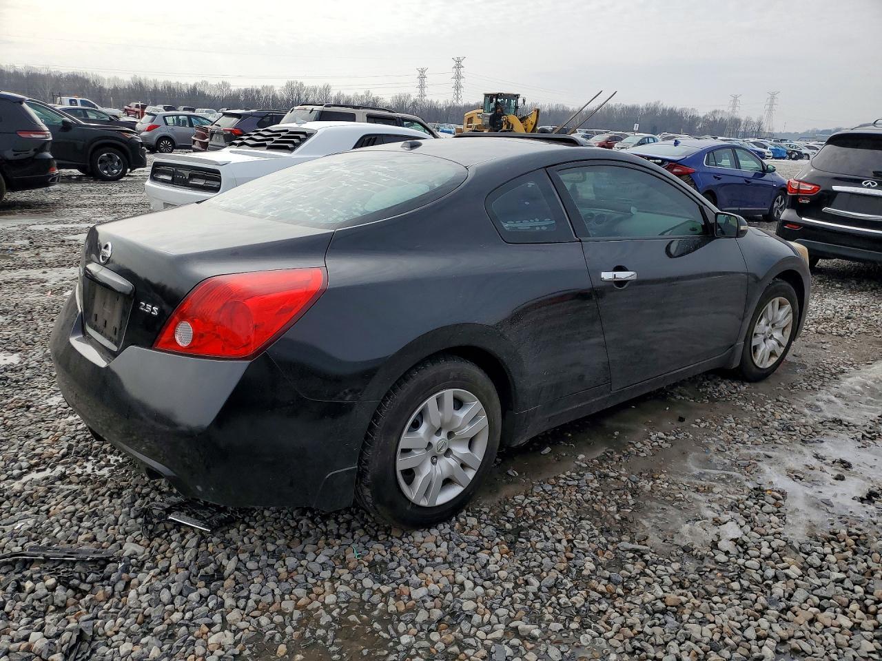 2010 NISSAN ALTIMA