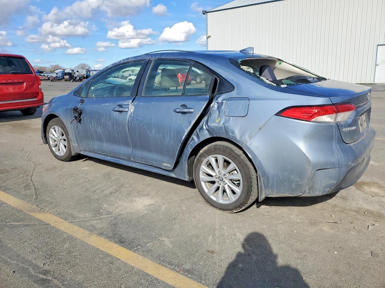 2025 TOYOTA COROLLA