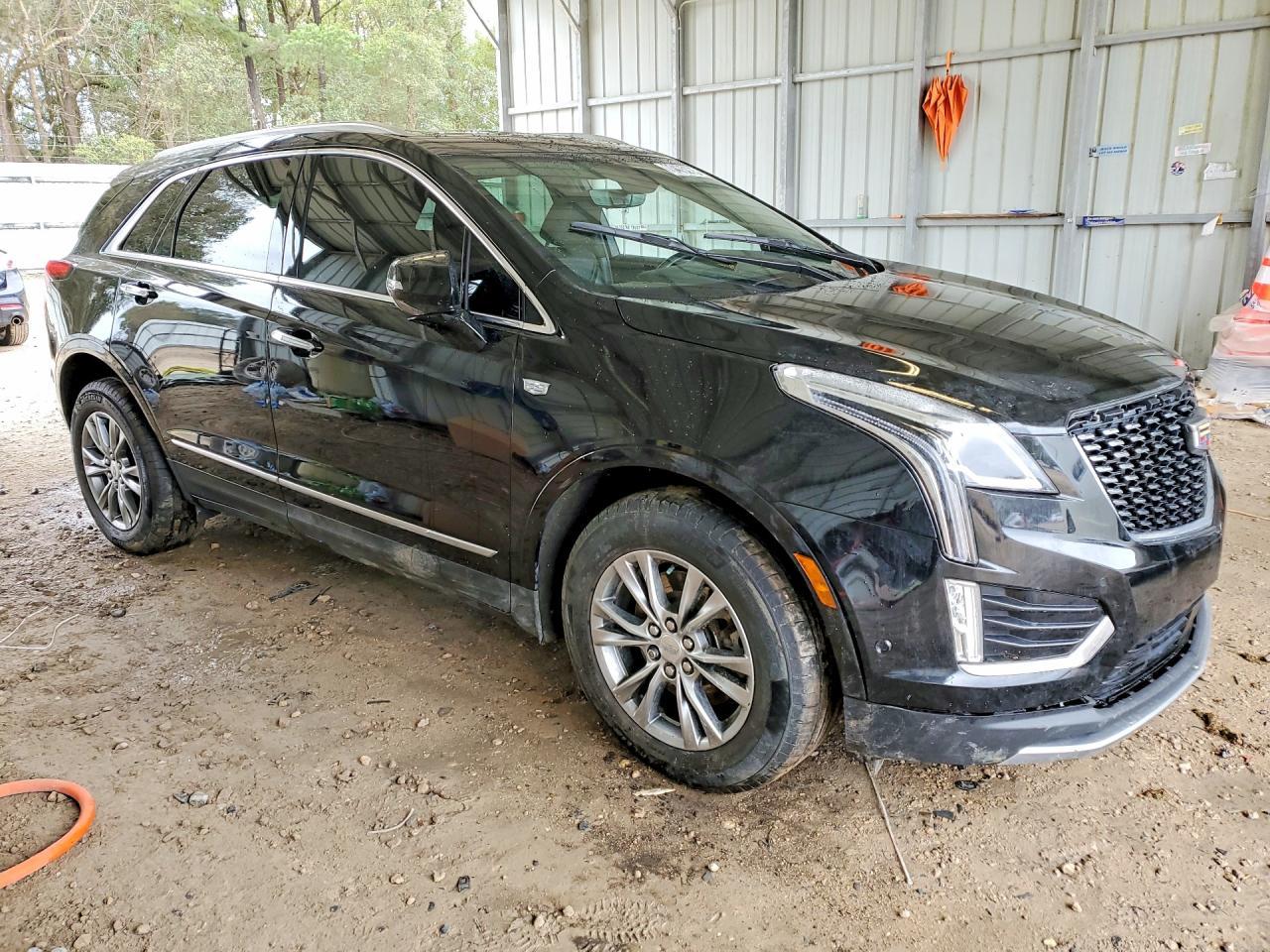 2023 CADILLAC XT5