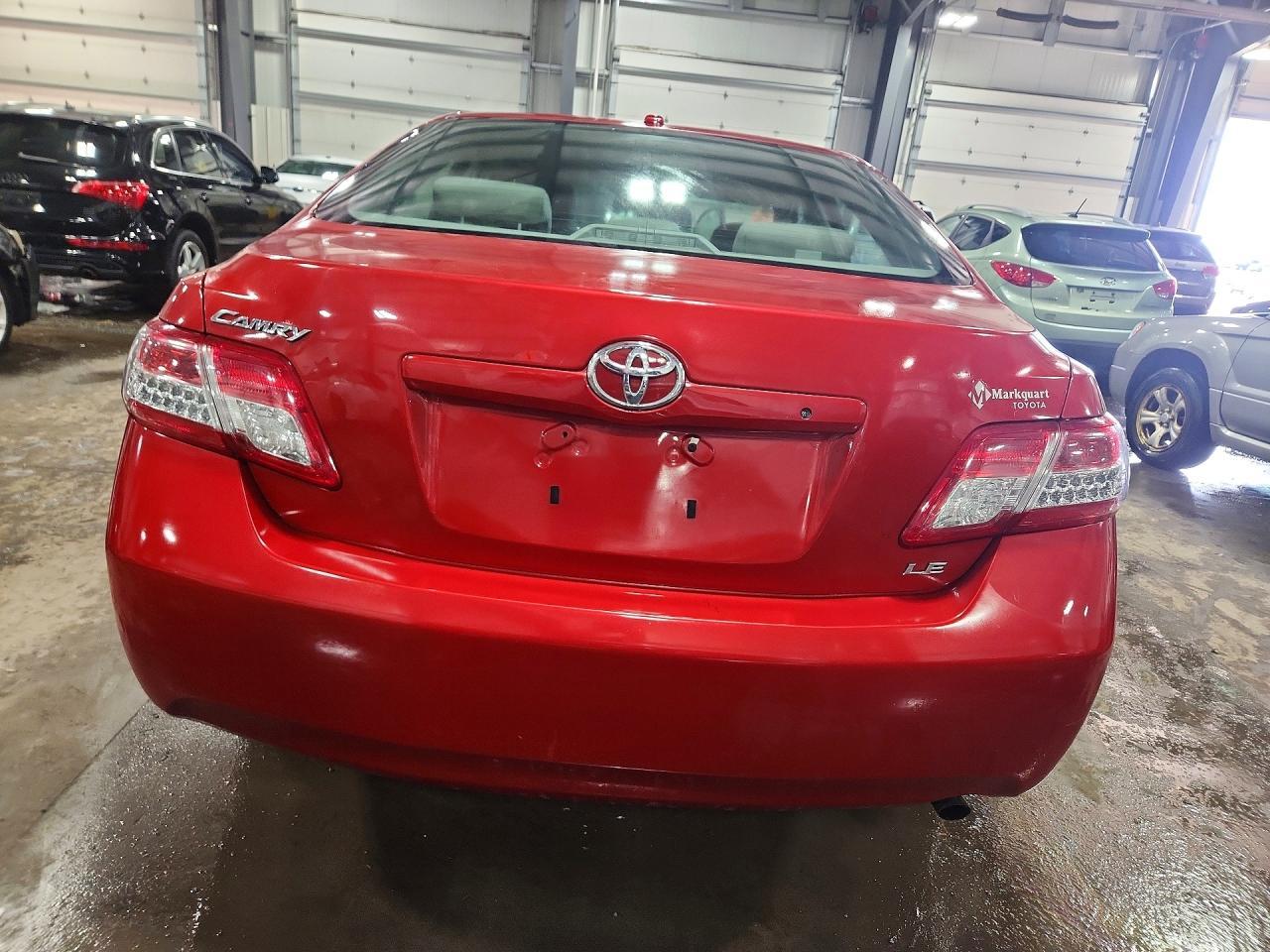 2011 TOYOTA CAMRY