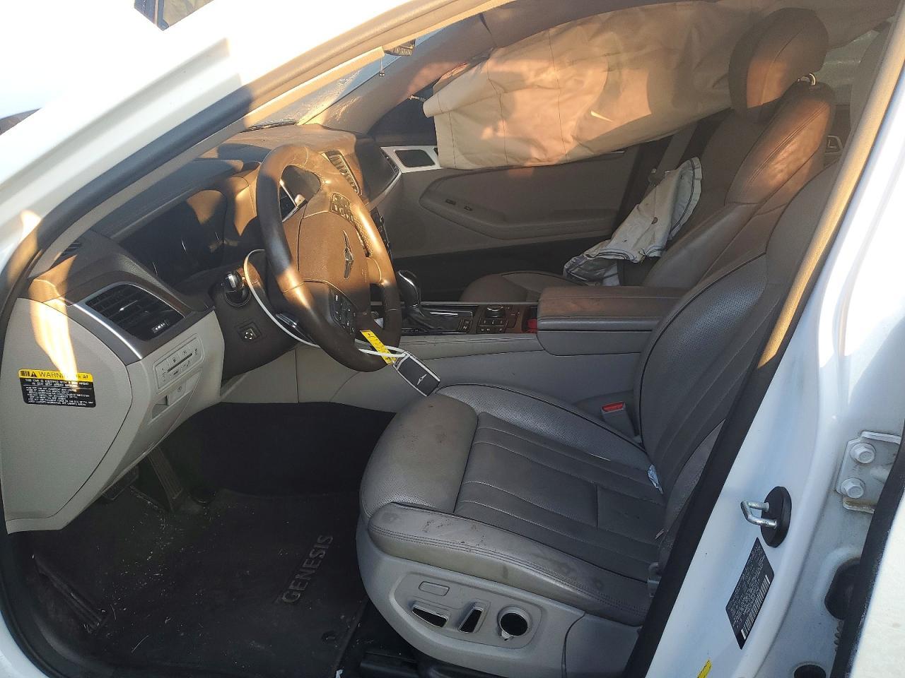 2017 GENESIS G80