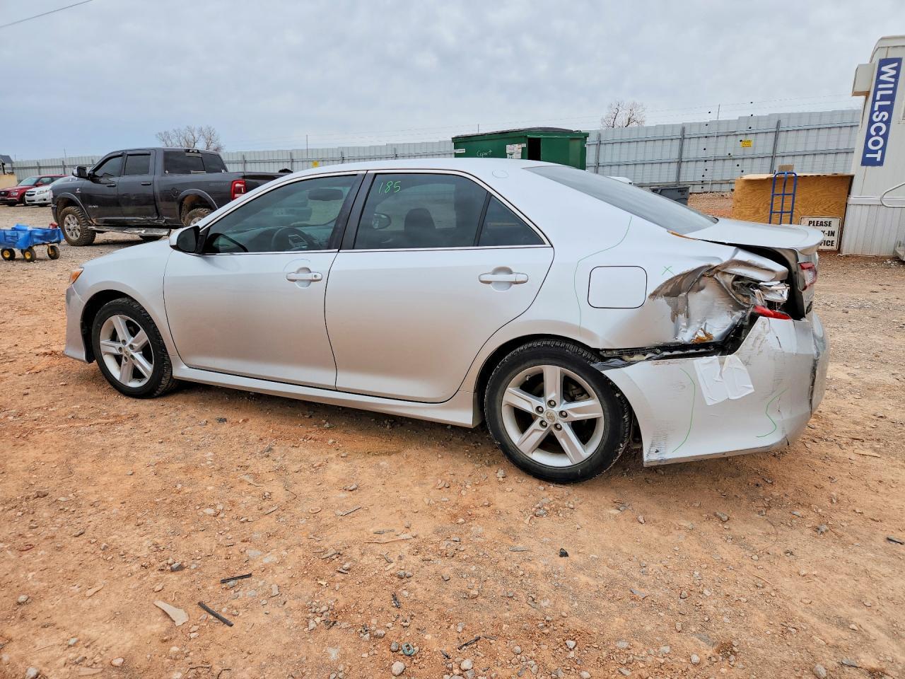 2012 TOYOTA CAMRY