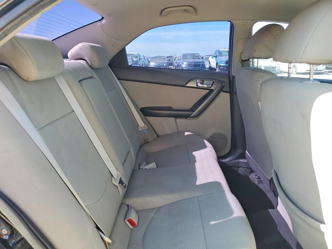2013 KIA FORTE