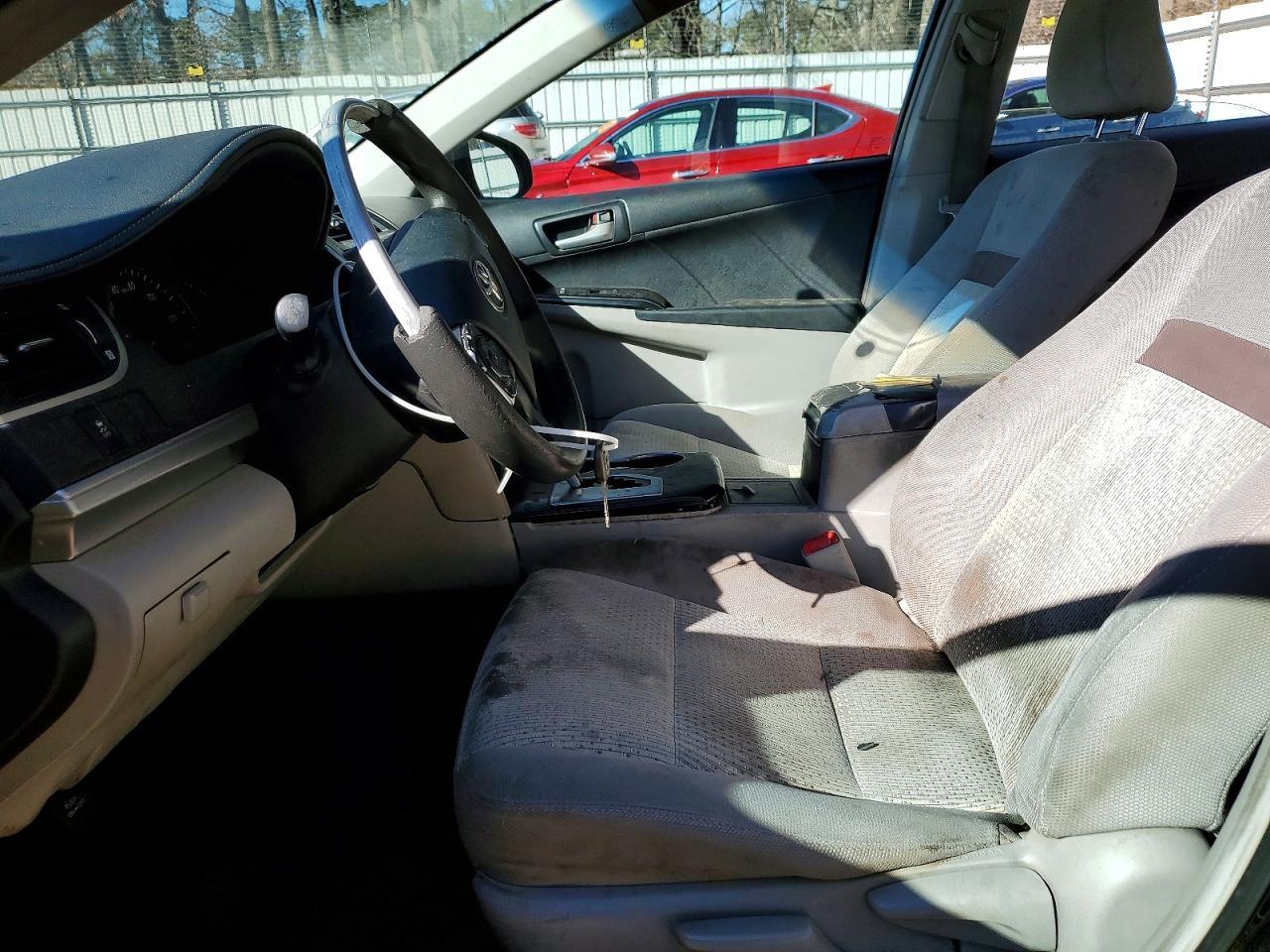 2012 TOYOTA CAMRY