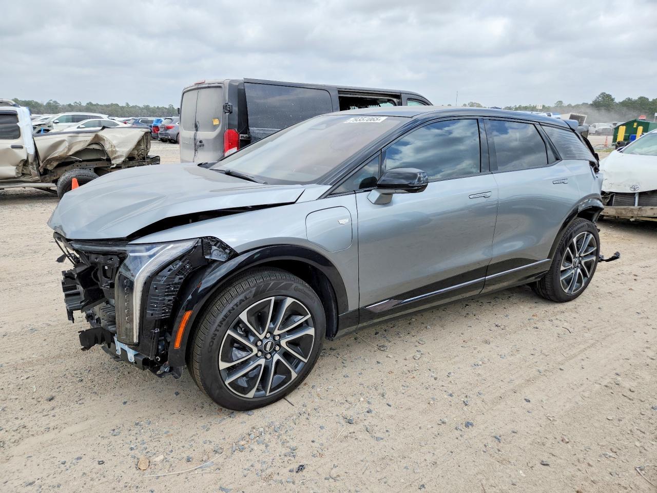 2025 CADILLAC OPTIQ