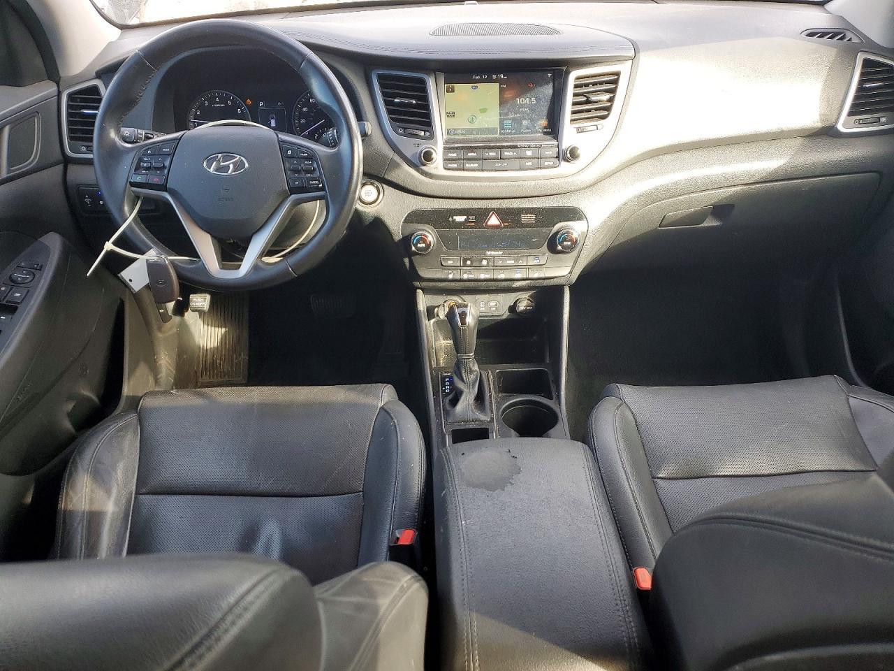 2017 HYUNDAI TUCSON