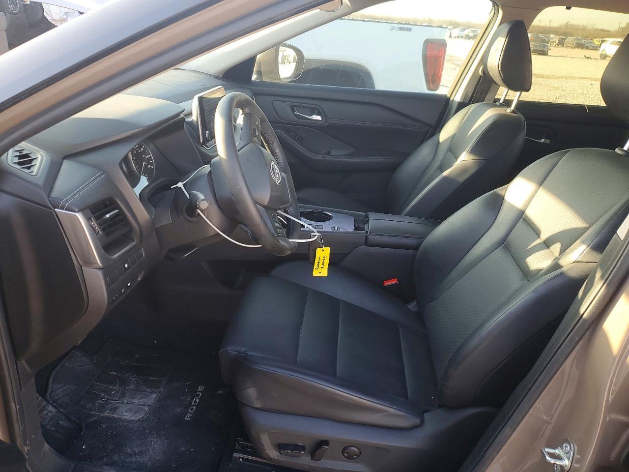 2025 NISSAN ROGUE