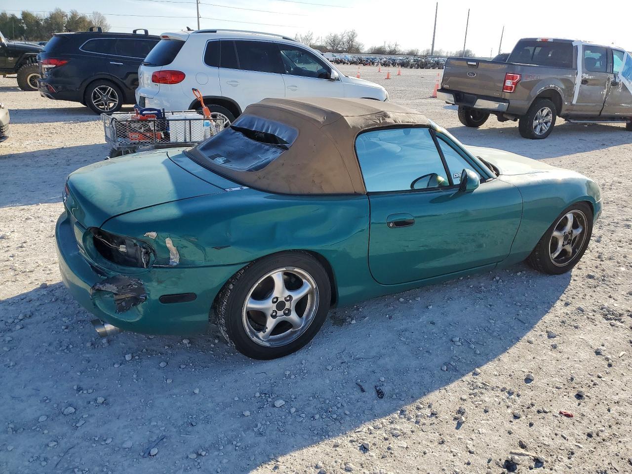 2001 MAZDA MX-5 Miata