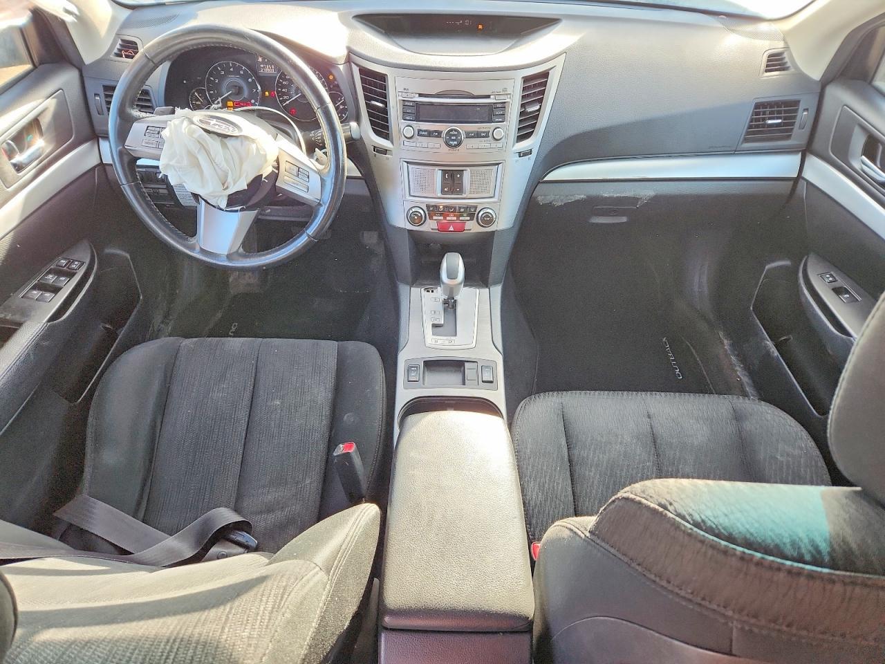 2010 SUBARU Outback