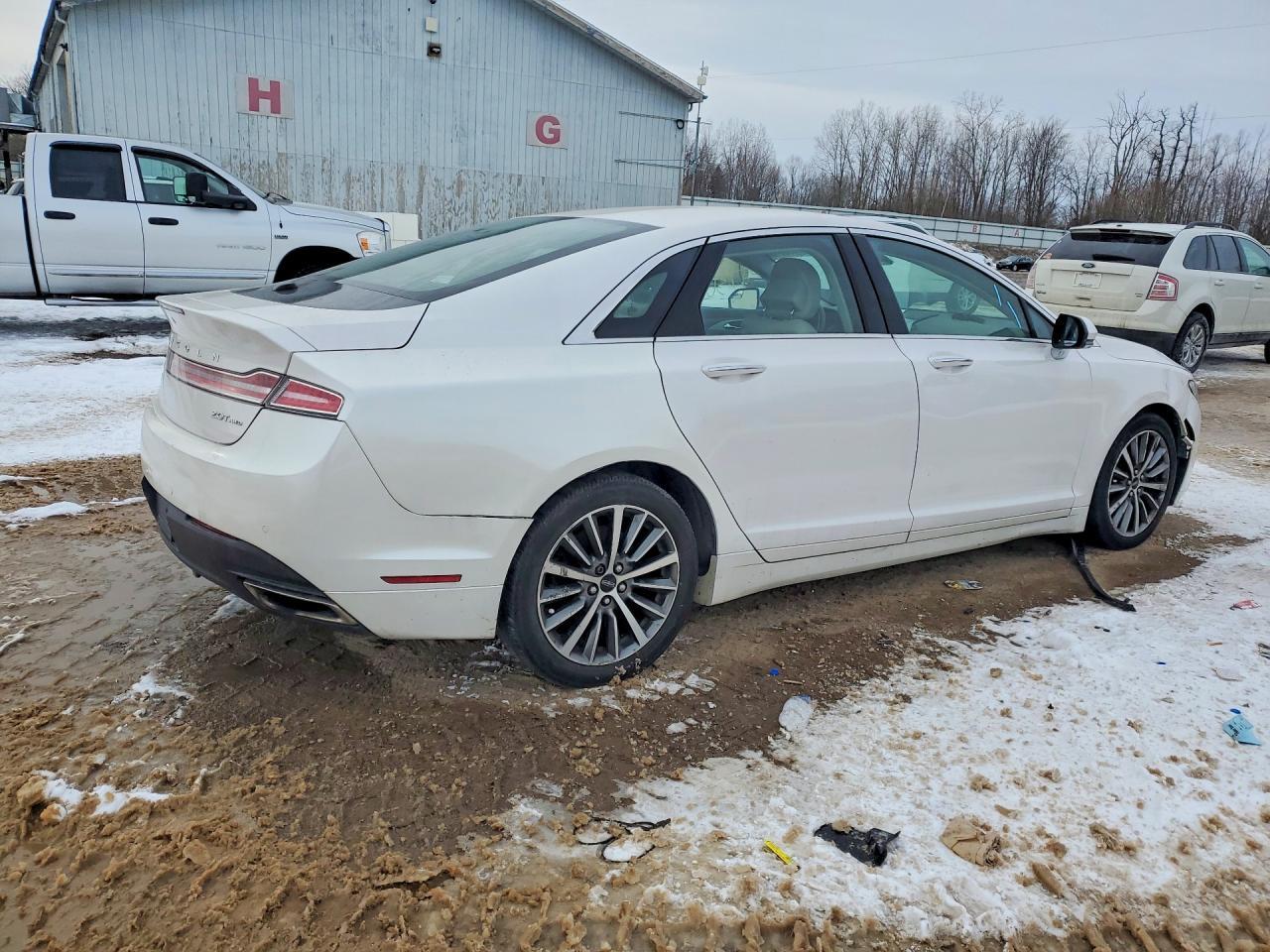 2017 LINCOLN MKZ