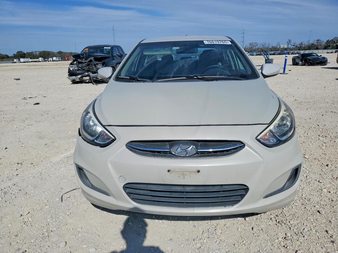 2016 HYUNDAI ACCENT