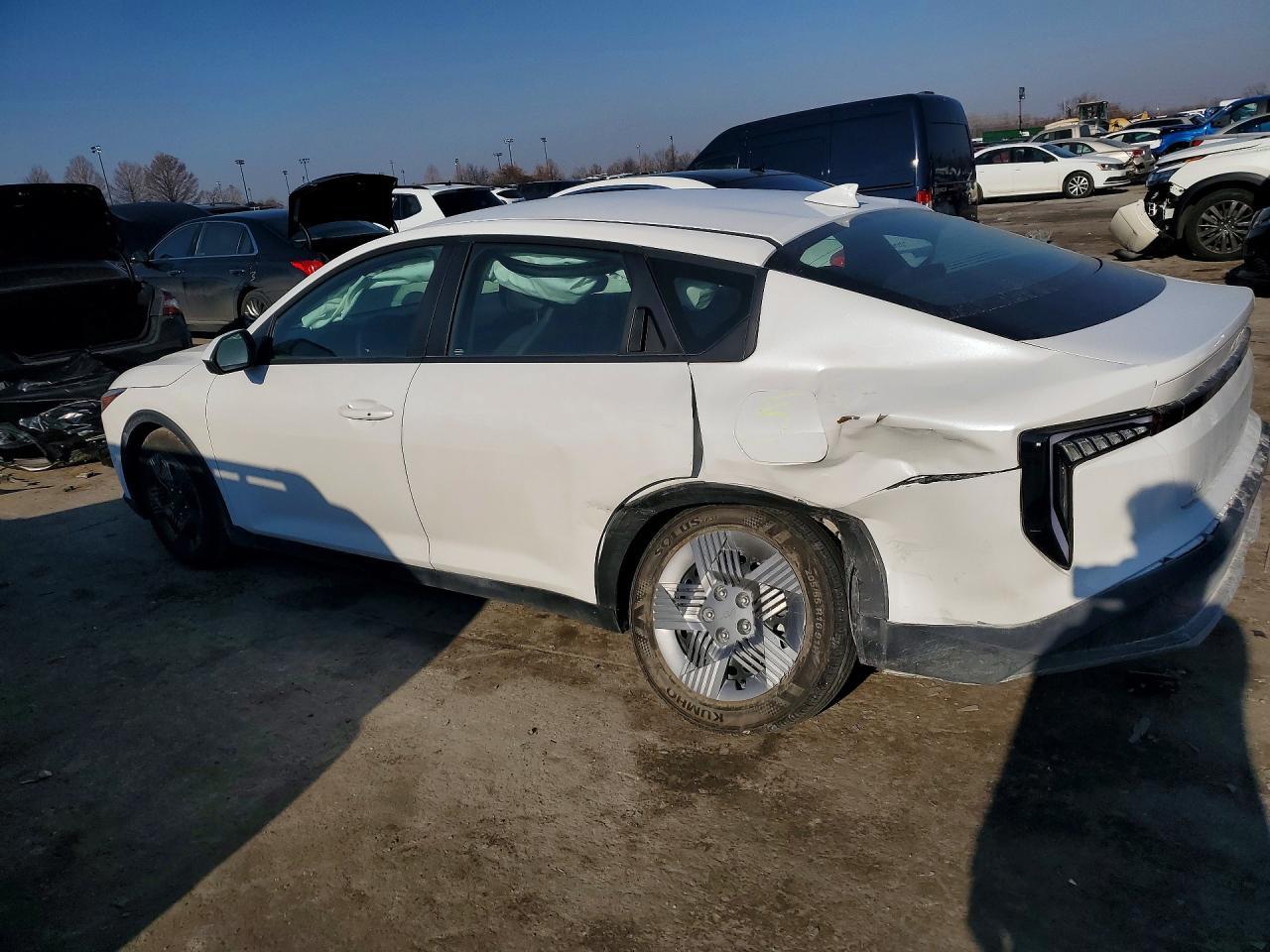 2025 KIA K4