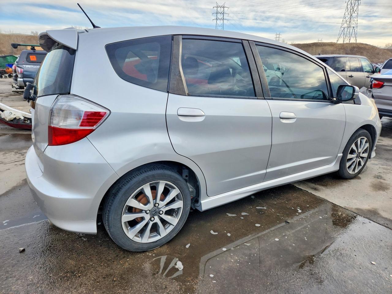 2012 HONDA FIT