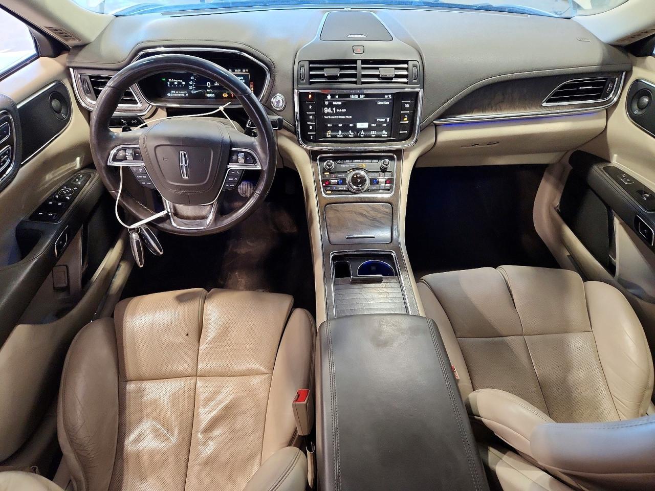 2017 LINCOLN Continental