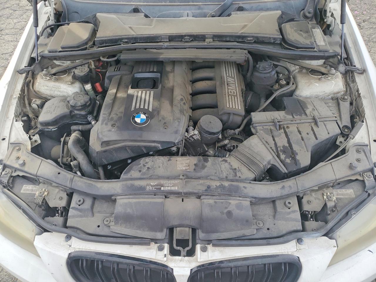 2011 BMW 3 SERIES