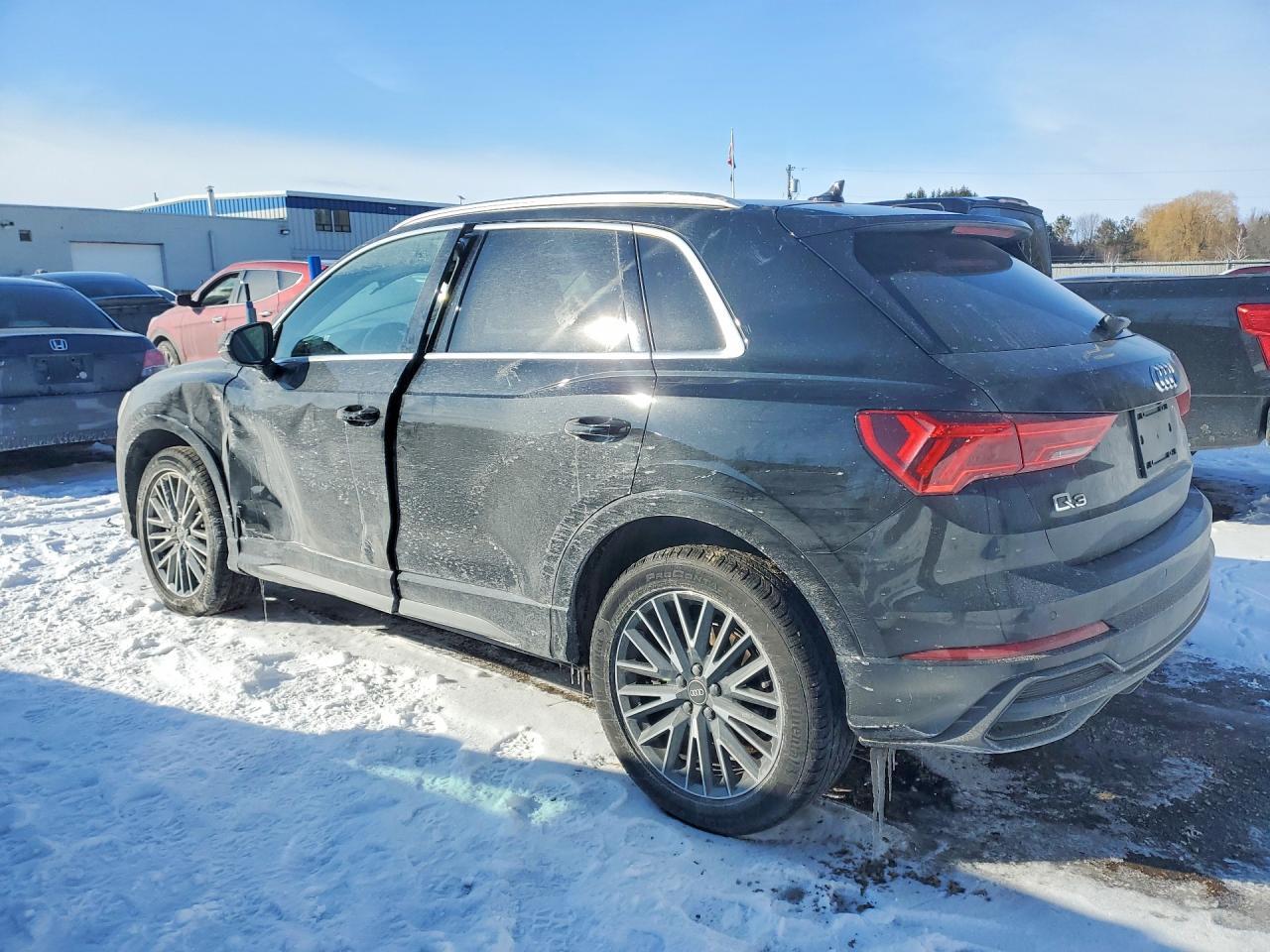 2022 AUDI Q3