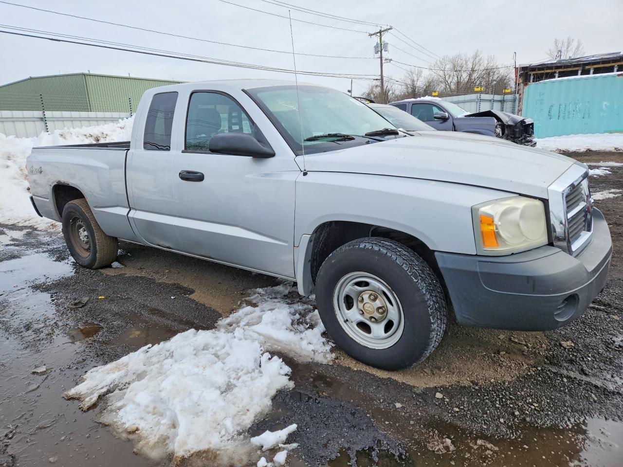 2005 DODGE Dakota