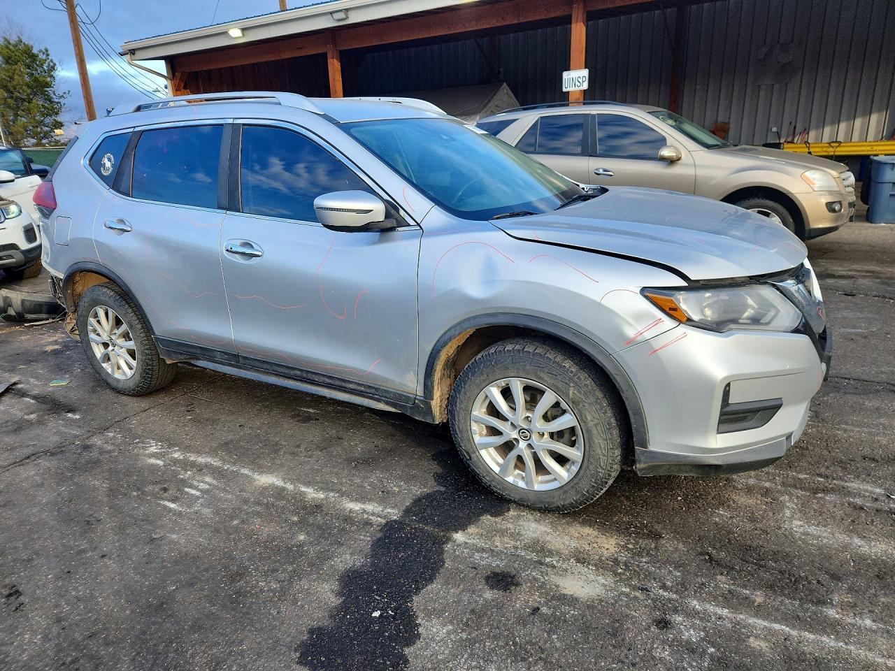2019 NISSAN