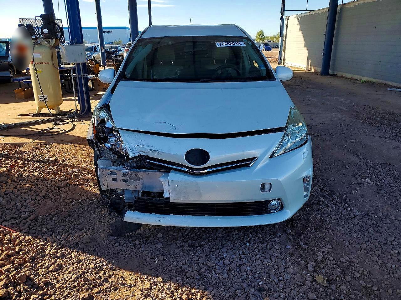 2014 TOYOTA PRIUS V