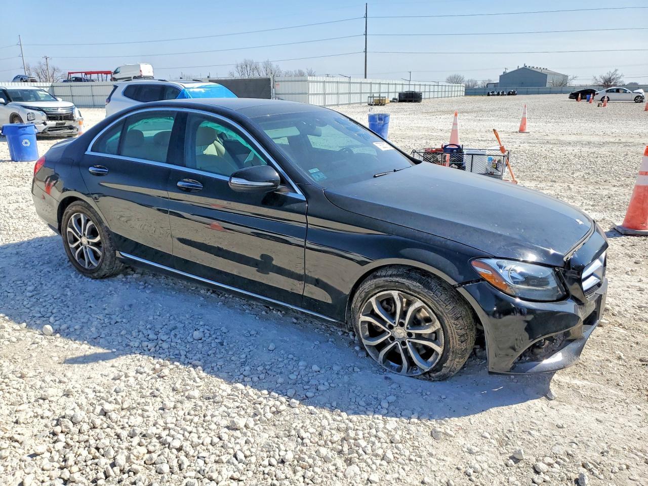 2016 MERCEDES-BENZ C-CLASS