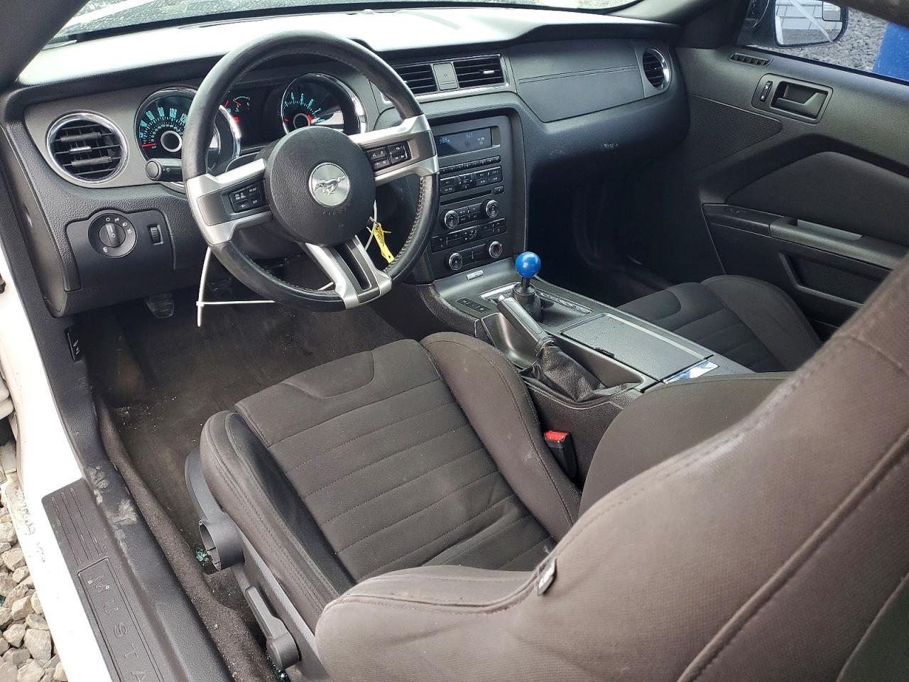 2013 FORD MUSTANG