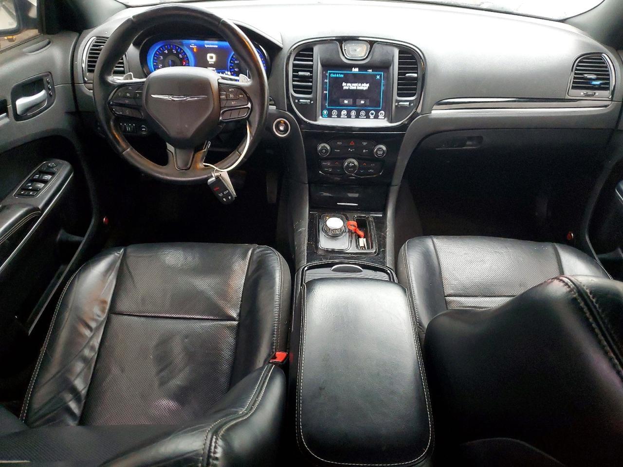 2017 CHRYSLER 300