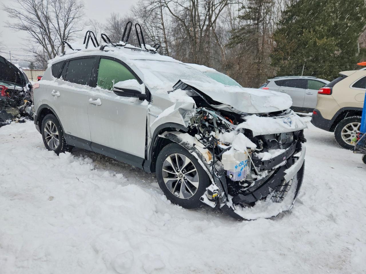 2016 TOYOTA RAV4