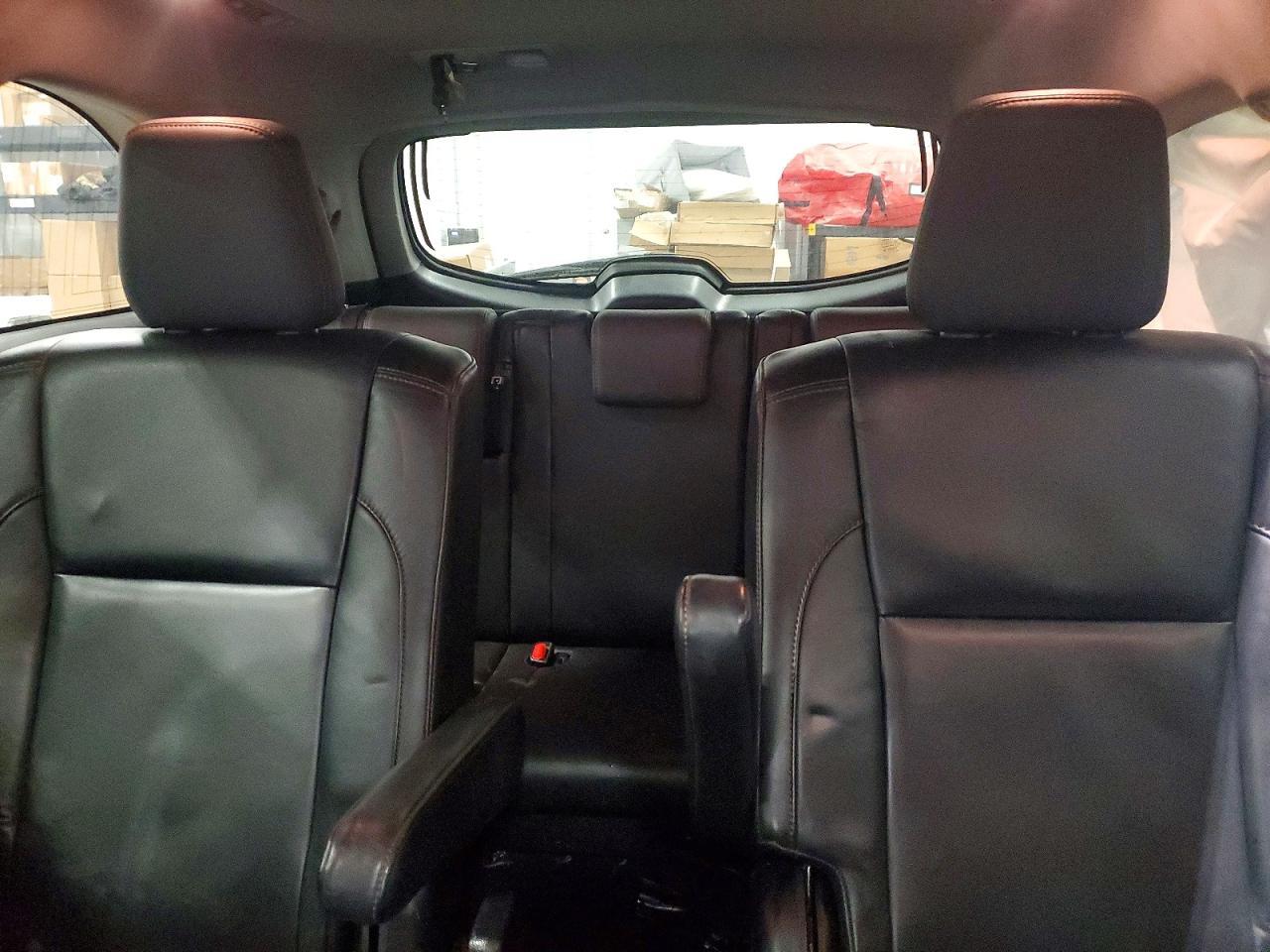 2016 TOYOTA HIGHLANDER