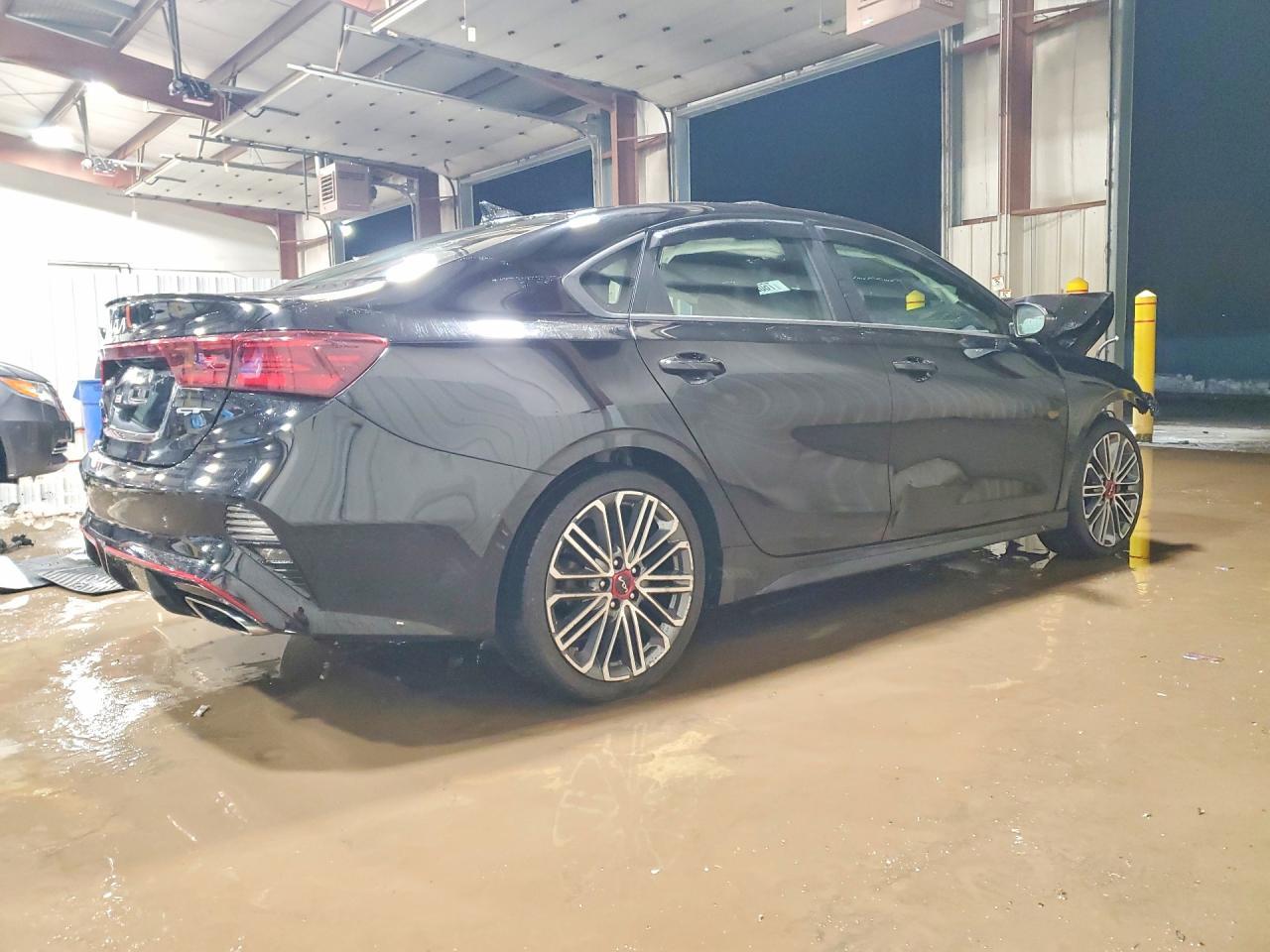 2022 KIA FORTE