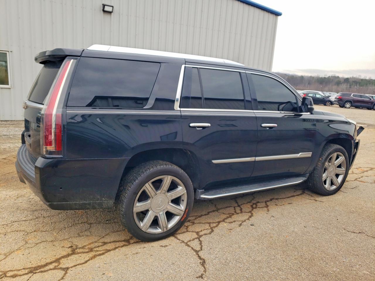 2018 CADILLAC ESCALADE