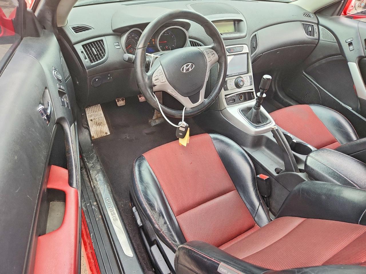 2010 HYUNDAI GENESIS
