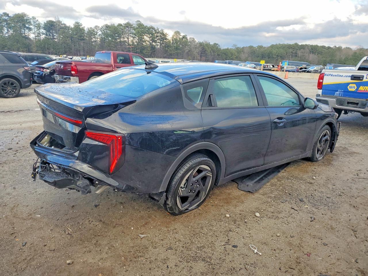 2025 KIA K4