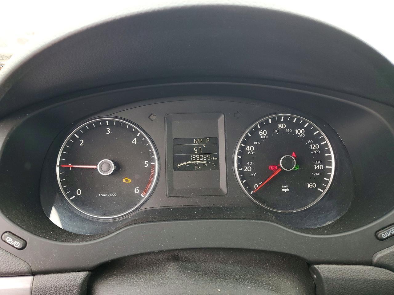 2013 VOLKSWAGEN JETTA