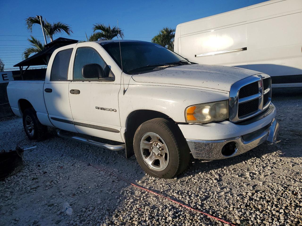 2004 DODGE RAM 1500