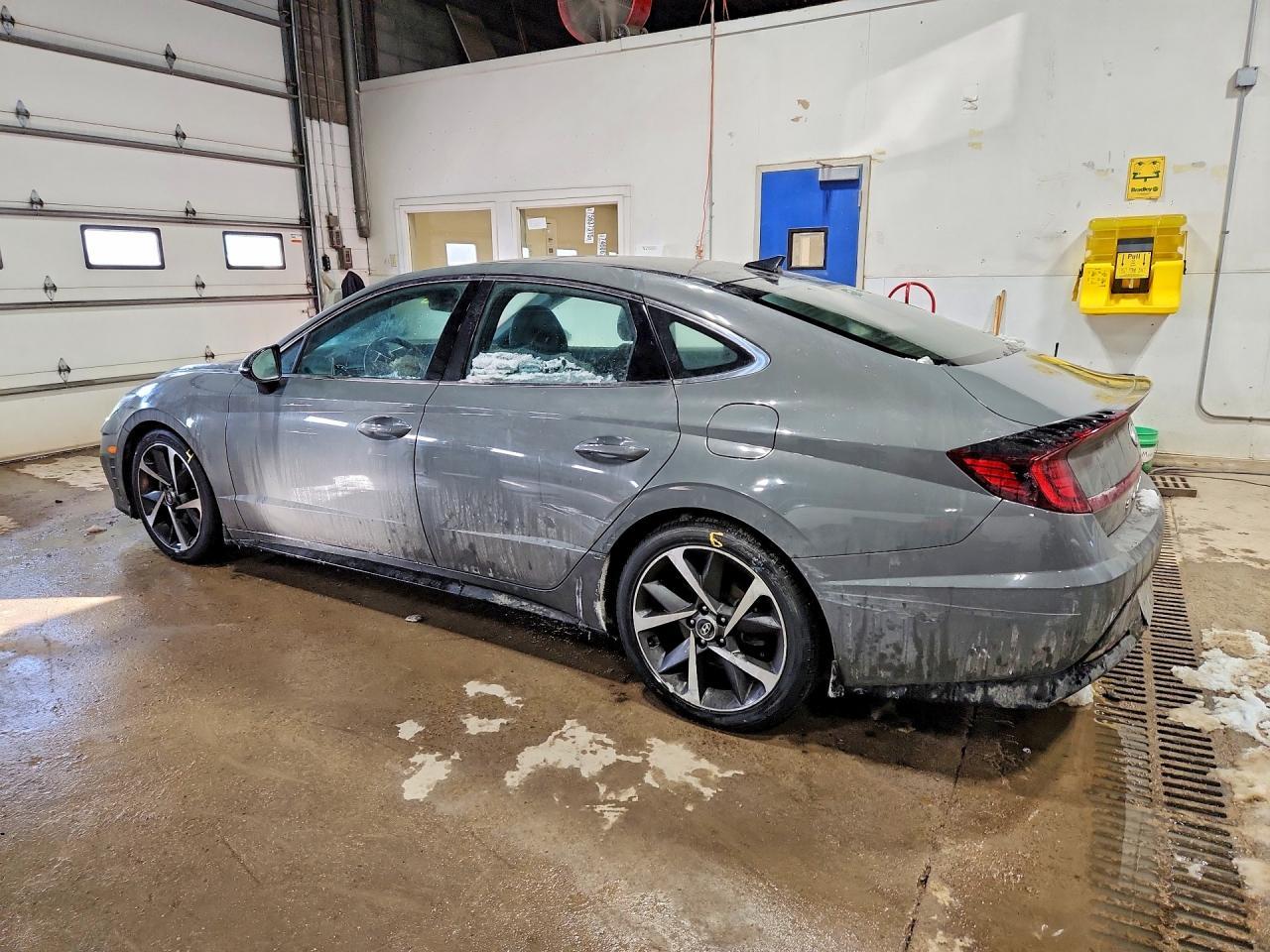 2022 HYUNDAI SONATA