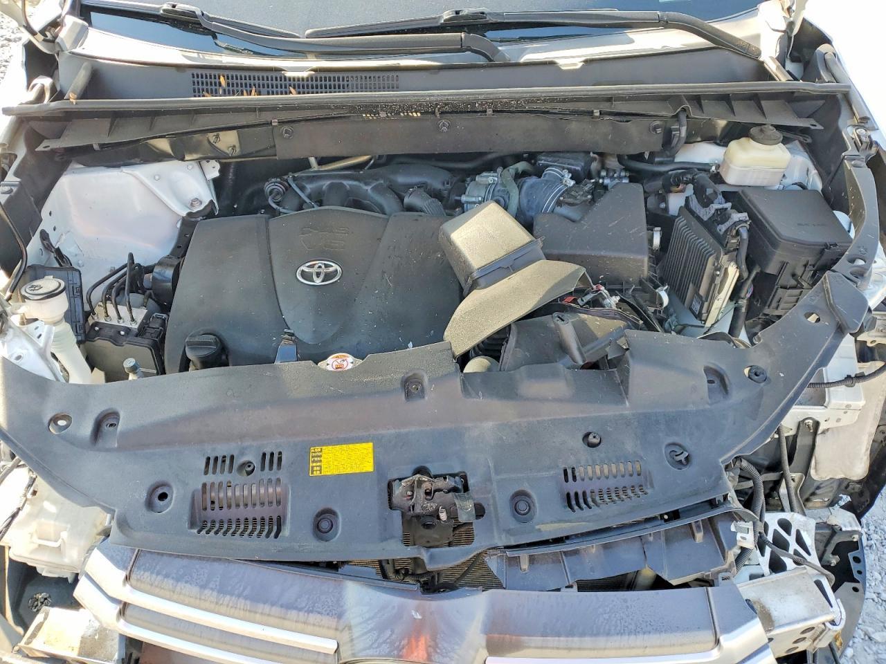2018 TOYOTA HIGHLANDER