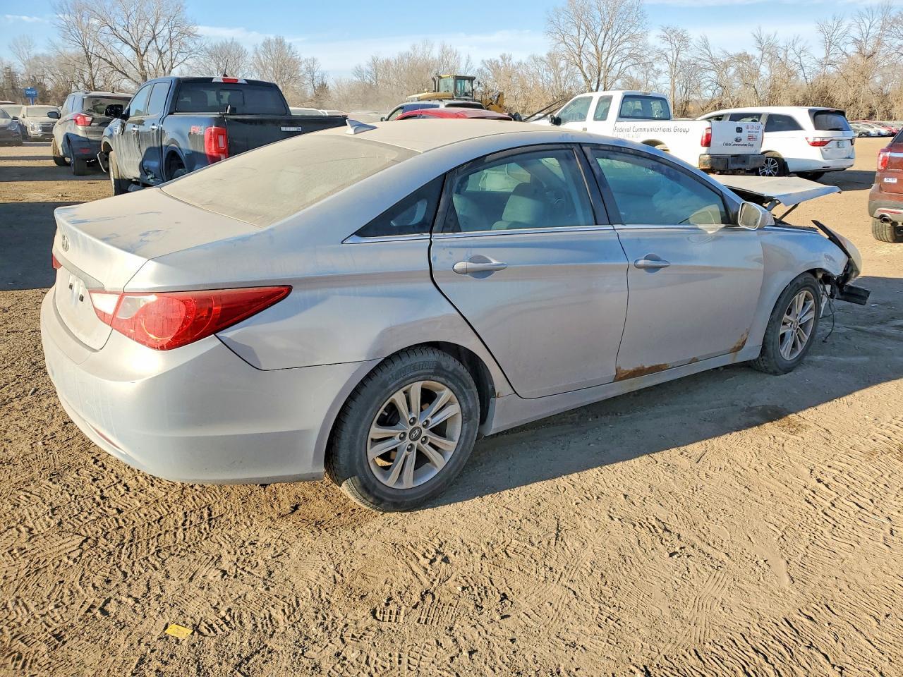 2013 HYUNDAI SONATA