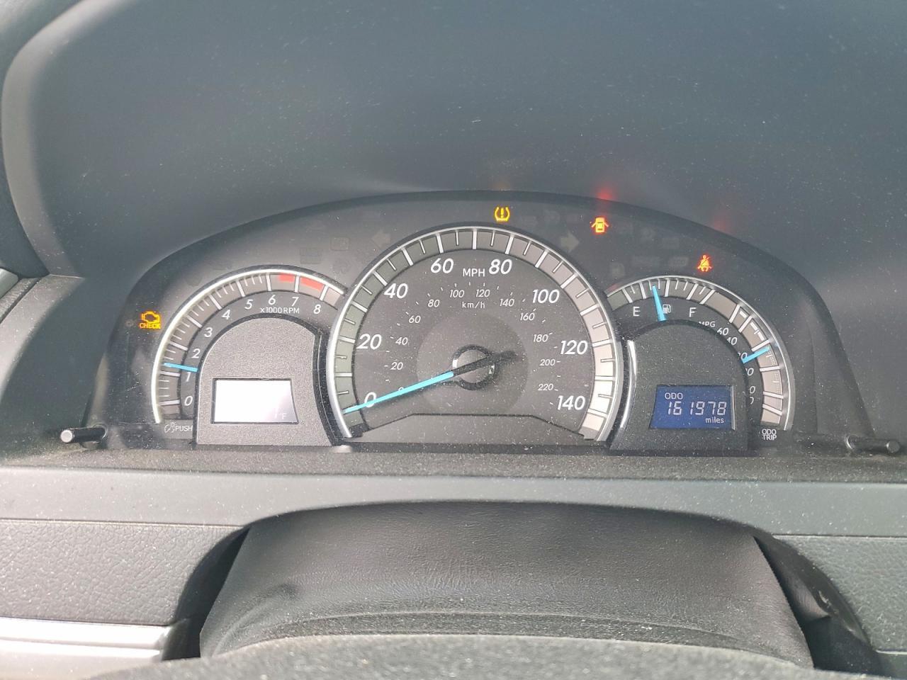 2013 TOYOTA CAMRY