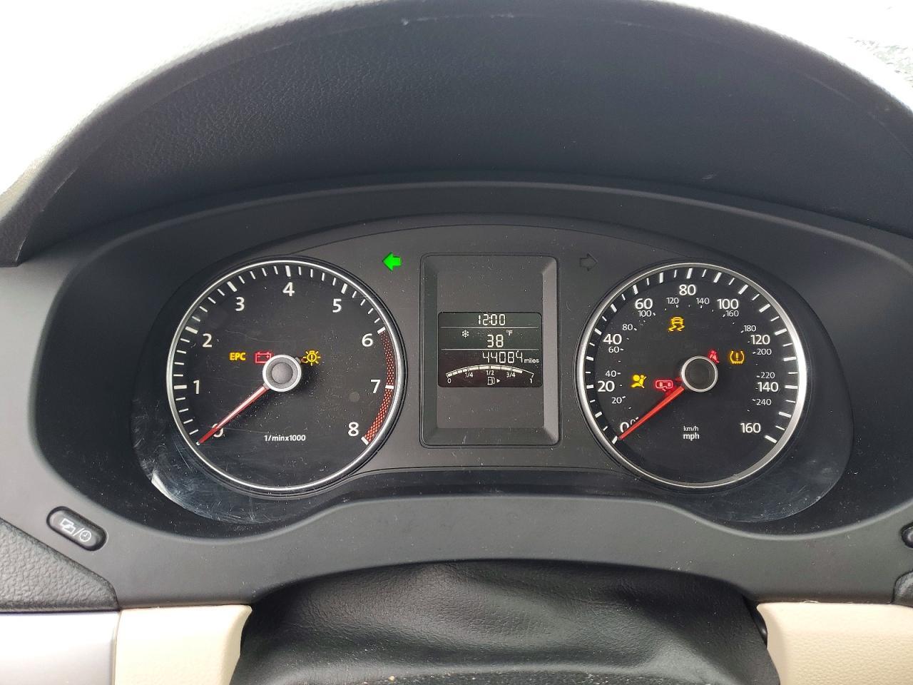 2013 VOLKSWAGEN JETTA
