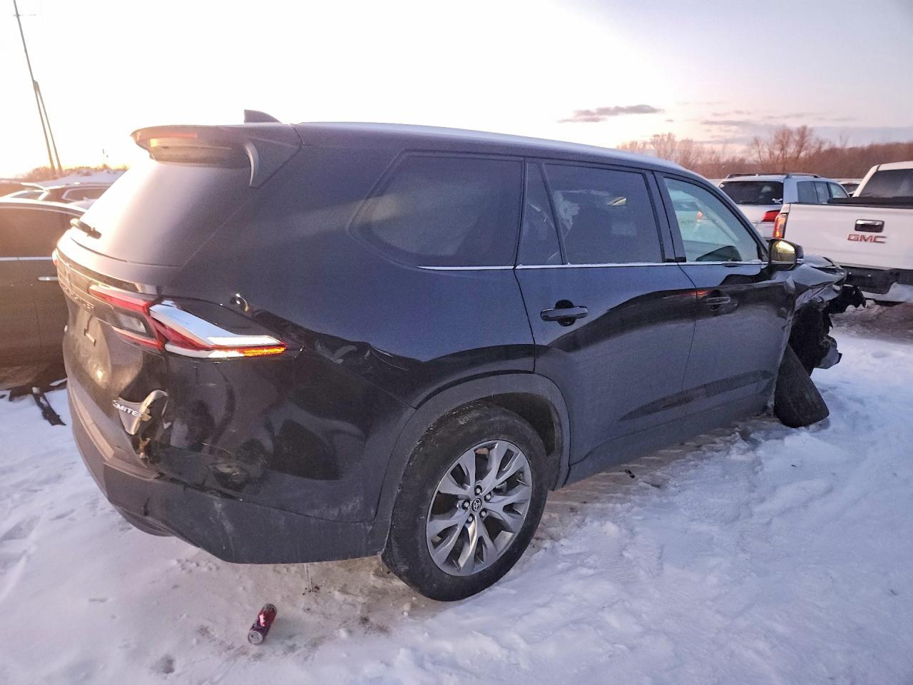2024 TOYOTA HIGHLANDER