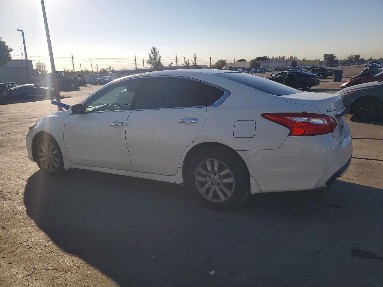 2017 NISSAN ALTIMA